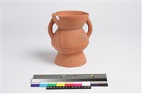 藏品(侈口折腹圓底雙豎把圈足罐)的圖片