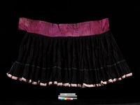 藏品(女子褶裙)的圖片