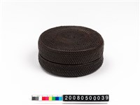 藏品(圓形藤製糯米飯盒)的圖片