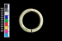 藏品(環狀玦形耳飾)的圖片