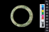 藏品(環狀玦形耳飾)的圖片