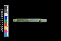 藏品(帶四突起環狀玦形耳飾)的圖片