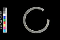 藏品(石環製作材料-帶搓磨痕石環粗胚)的圖片