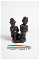 藏品(木雕人像)的圖片