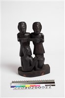 藏品(木雕人像)的圖片