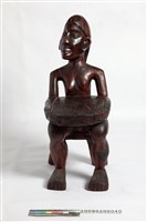 藏品(木雕椅)的圖片