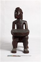 藏品(木雕椅)的圖片