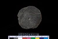 藏品(帶穿板岩片)的圖片