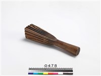 藏品(樹皮布打棒)的圖片