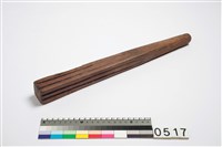 藏品(樹皮布打棒)的圖片