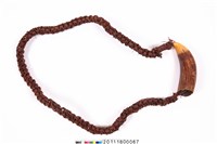 藏品(鯨牙項飾)的圖片