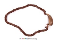 藏品(鯨牙項飾)的圖片