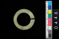 藏品(環狀玦形耳飾)的圖片