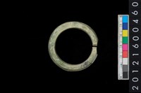 藏品(環狀玦形耳飾)的圖片