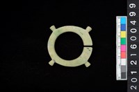 藏品(帶四突起玦形耳飾)的圖片