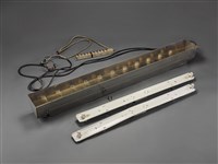 藏品(皮影戲道具-戲臺燈箱)的圖片