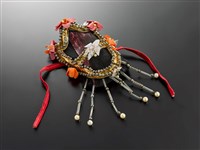 藏品(竹馬陣旦角後頭飾)的圖片