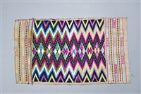 藏品(幾何紋織錦背帶片)的圖片