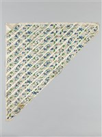 藏品(白素緞盤金彩繡花果紋衣邊)的圖片