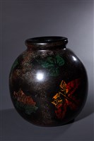 藏品(黑漆葉紋花器)的圖片