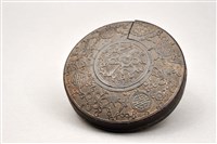 藏品(錫胎漆雕圓盒(盒蓋))的圖片