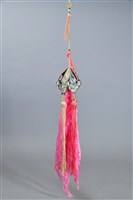 藏品(盤金彩繡五瓣如意形床飾綵墜)的圖片