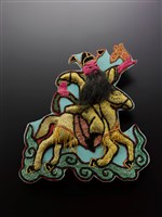 藏品(宜蘭總蘭社藝宣隊銀蔥地雙龍拜塔紋頭旗插件(曹國舅))的圖片