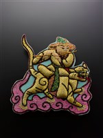 藏品(宜蘭總蘭社藝宣隊銀蔥地雙龍拜塔紋頭旗插件(韓湘子))的圖片
