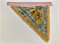 藏品(宜蘭總蘭社銀蔥地虎紋三角旗(左))的圖片