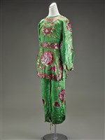 藏品(草綠地亮片繡孔雀紋打衣)的圖片