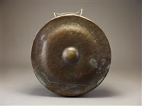 藏品(大銅鑼與鎚)的圖片