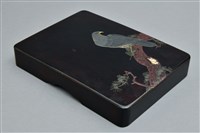 藏品(黑漆蒔繪松鷹紋硯臺盒(盒蓋))的圖片