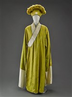 藏品(鴨尾巾、秋香地褶子)的圖片