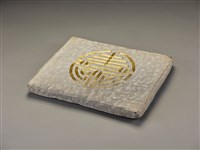 藏品(灰墊子)的圖片