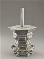 藏品(雙層花籃柑燈(左底座))的圖片