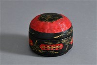 藏品(朱黑漆描金竹編飾品盒)的圖片