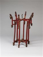 藏品(紅地彩繡八仙紋六角宮燈(左-燈架))的圖片