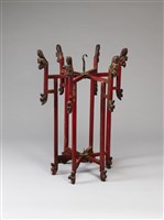 藏品(紅地彩繡八仙紋六角宮燈(右-燈架))的圖片