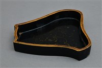 藏品(彩繪百花葵花形攢盒(葵瓣隔層1))的圖片