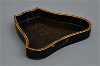 藏品(彩繪百花葵花形攢盒(葵瓣隔層2))的圖片