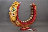 藏品(孟族高音立式排鑼)的圖片