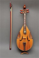 藏品(中音胡西塔爾)的圖片