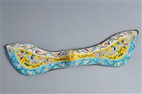 藏品(黃底珠繡蝶戀花紋眉勒)的圖片