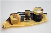 藏品(水牛角菸具組)的圖片