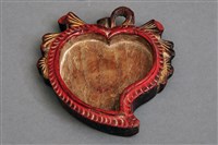 藏品(木刻朱漆桃形敬果盤)的圖片