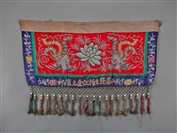 藏品(顯輝壇紅地盤金彩繡雙鳳牡丹紋帳籬)的圖片