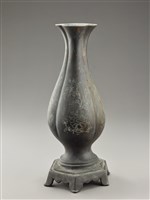 藏品(四稜花口銅瓶)的圖片