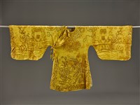 藏品(黃色飾亮片戲服)的圖片