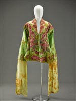 藏品(亮綠色飾亮片鳳紋女帔)的圖片