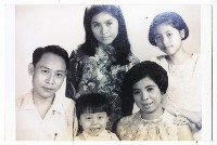 藏品(曾仲影與妻子、大女兒、二女兒、大兒子)的圖片